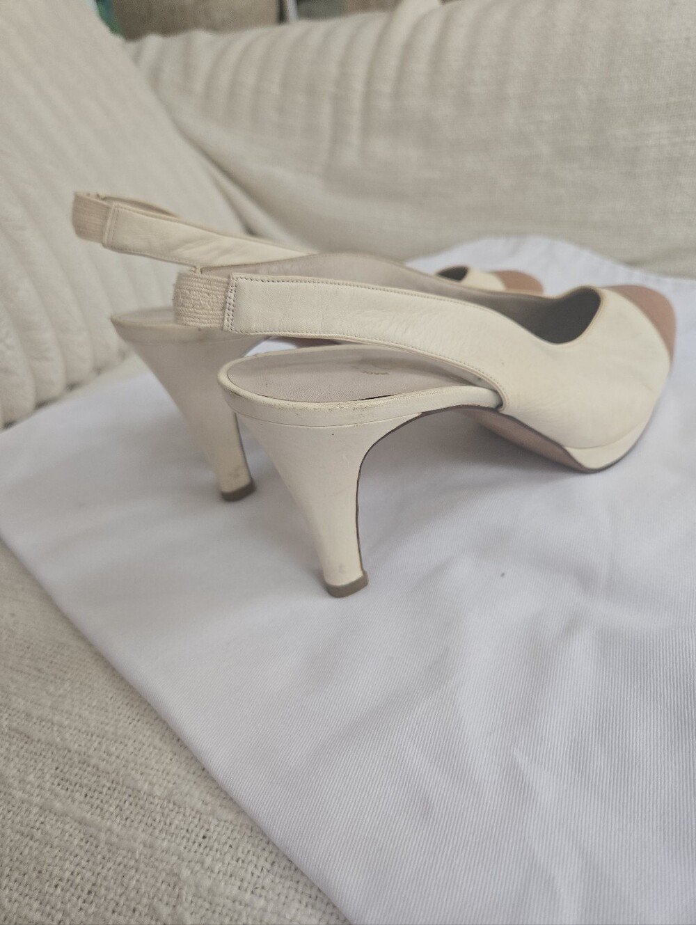 CHANEL Two-Tone Slingback Pumps in Cream & Brown - Picture 4 of 8